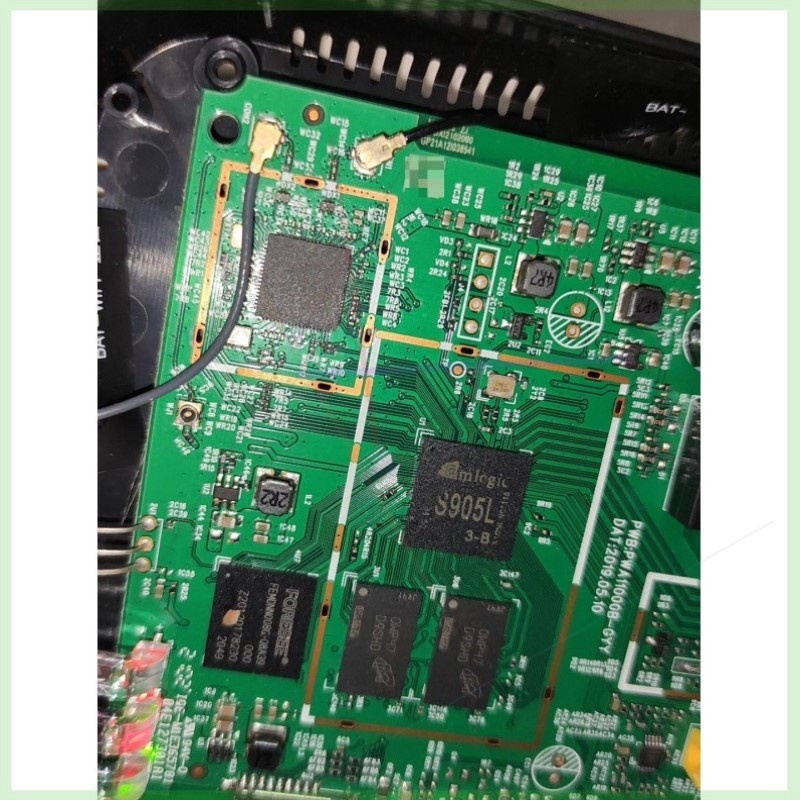 S905L3-B芯片机顶盒：解锁无线三网通网络新体验，家庭娱乐升级必备神器！