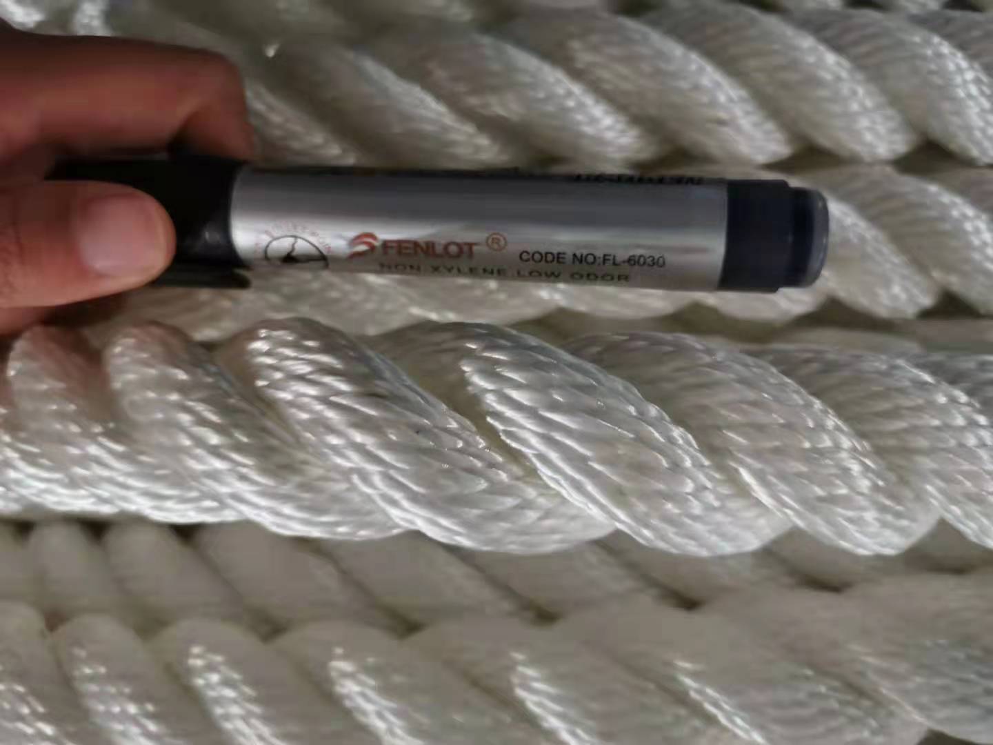 尼龙绳耐磨船用三股缆绳：高强丙纶涤纶捆绑绳，游艇刹车绳PP绳锚绳全解析！