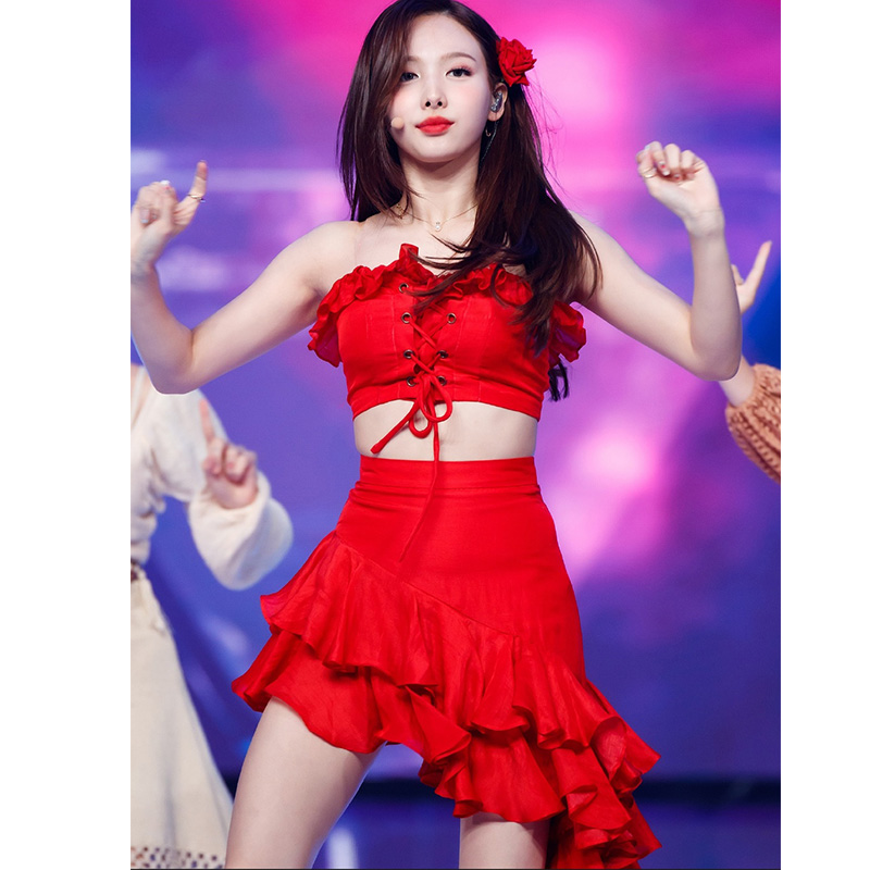 TWICE林娜琏同款打歌服，让你瞬间变身舞台女王