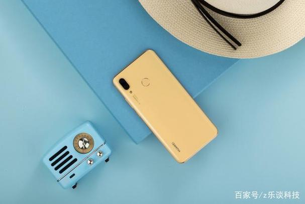 为什么感觉iPhone用户对参数不敏感？,iPhone可能距离过近