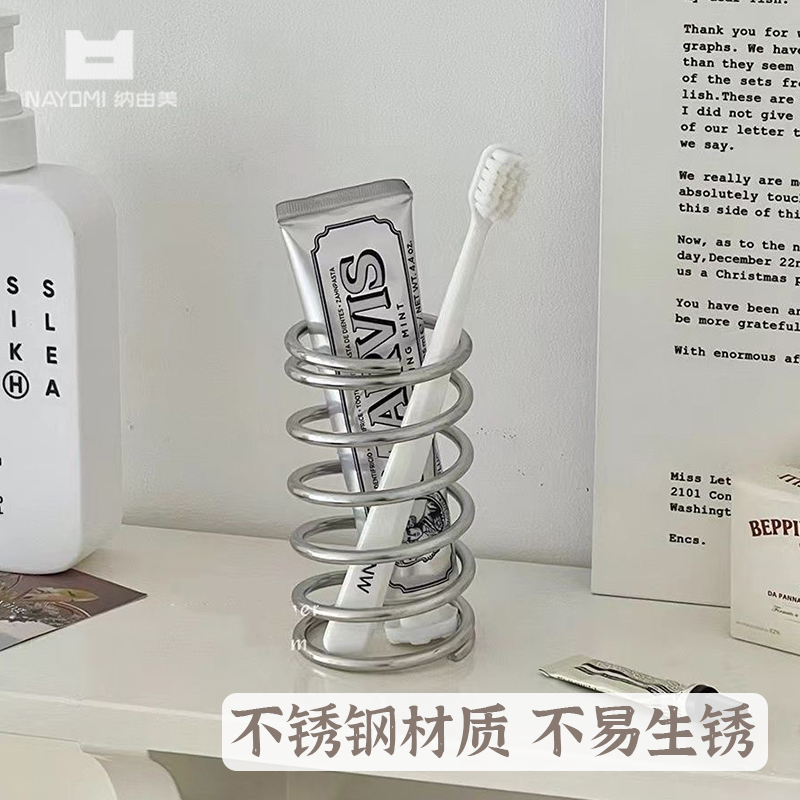 Tom Ford腮红膏：好用到哭，拒绝踩雷，宝藏单品值得拥有！