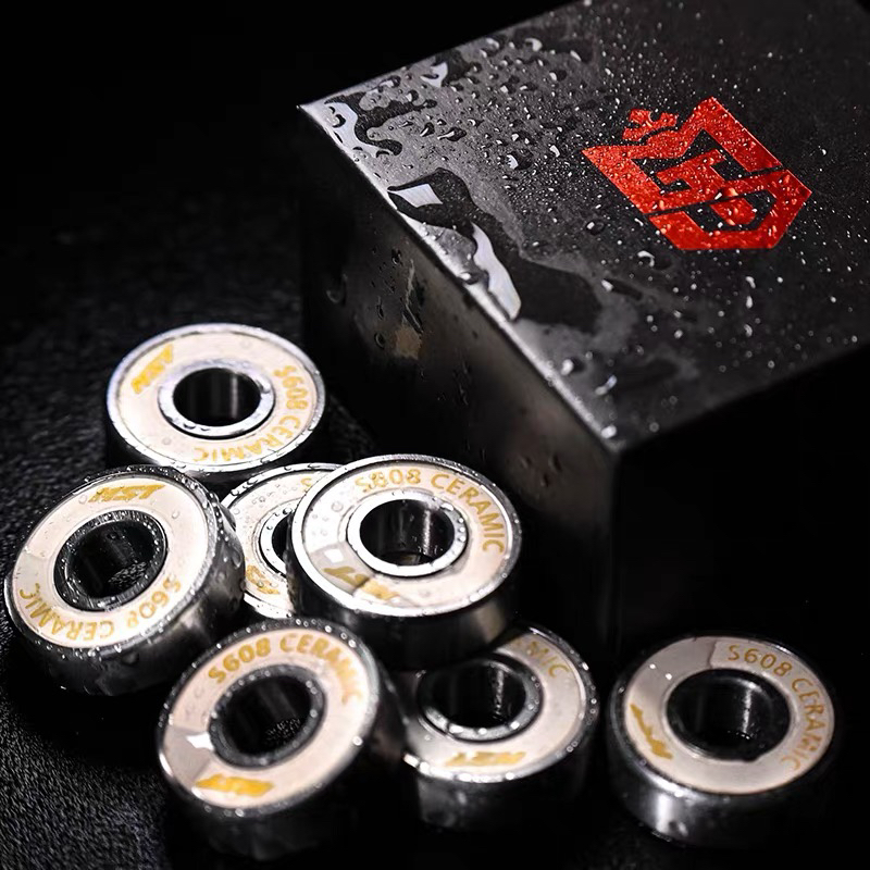 冻鱼轮滑米高MST陶瓷黑陶轴承轮滑鞋：解锁你的溜冰新姿势！⛸️