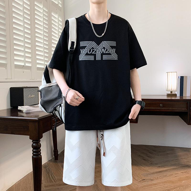 延安淘宝贝二手网店选址攻略：如何在竞争激烈的市场中脱颖而出？