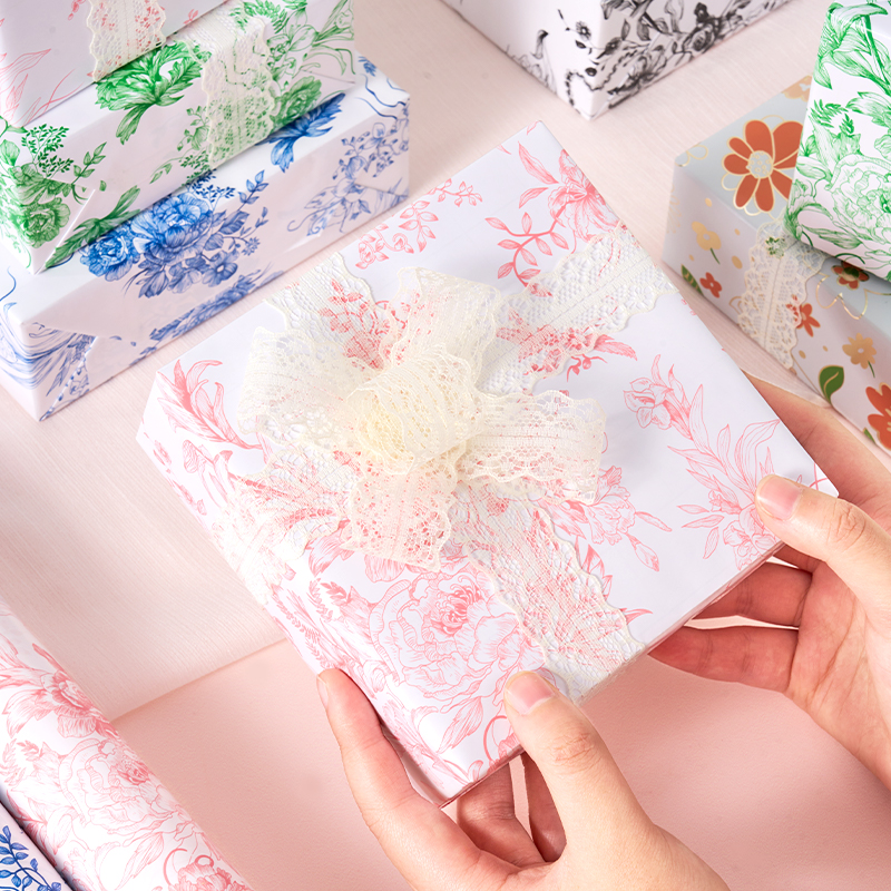 小型青花瓷高压锅：厨房里的艺术品，安全美味两不误！