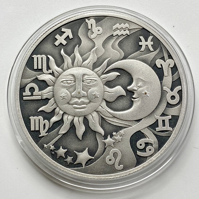 十二星座天蝎座仿古银章：30克纯银，40mm直径，解锁神秘魅力！