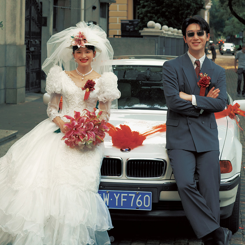 上海拍婚纱照：工作室团购攻略，如何选到性价比最高的结婚照拍摄地？