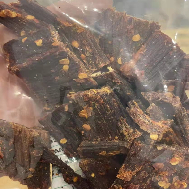 手撕鸡半只250g：美味秘籍大公开，让你在家也能做出星级口感！