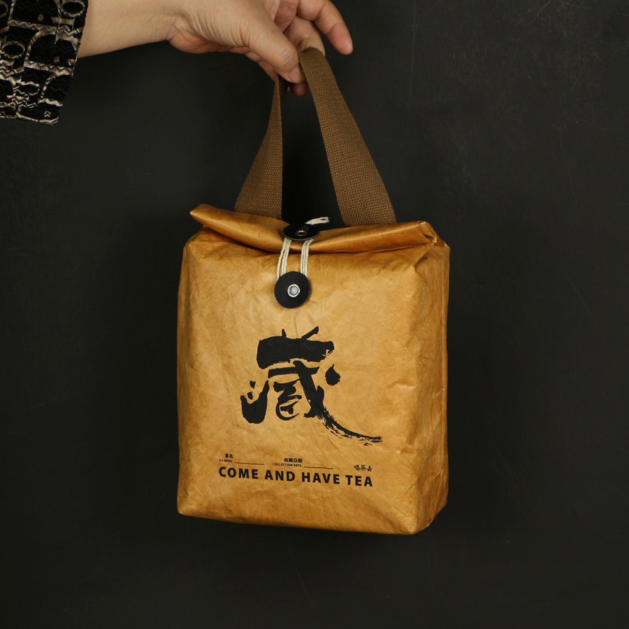 牛皮色杜邦纸手提袋：创意茶叶包装，让你的茶礼更有品味