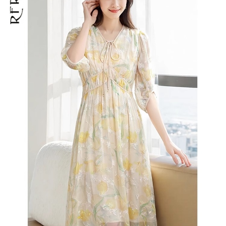2025夏季必入！RFRK真丝连衣裙惊艳全场，轻奢刺绣美到窒息✨