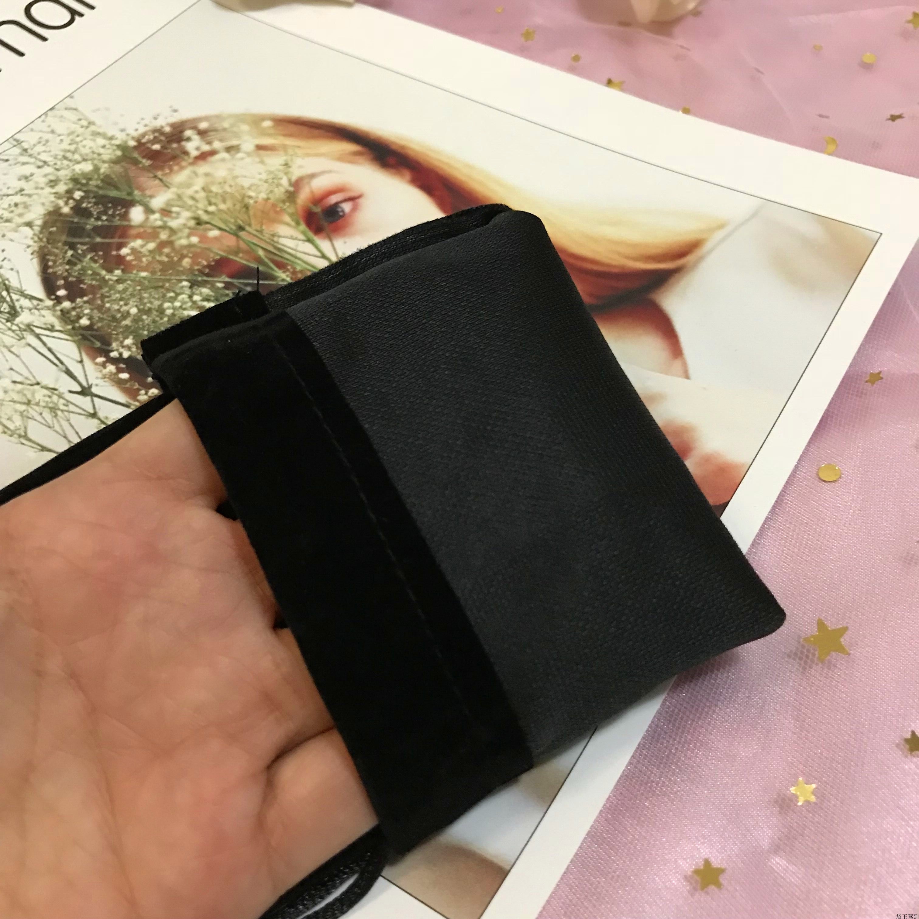 无线麦克风话筒袋VS拉板卷发棒收纳袋：谁才是你的收纳神器？