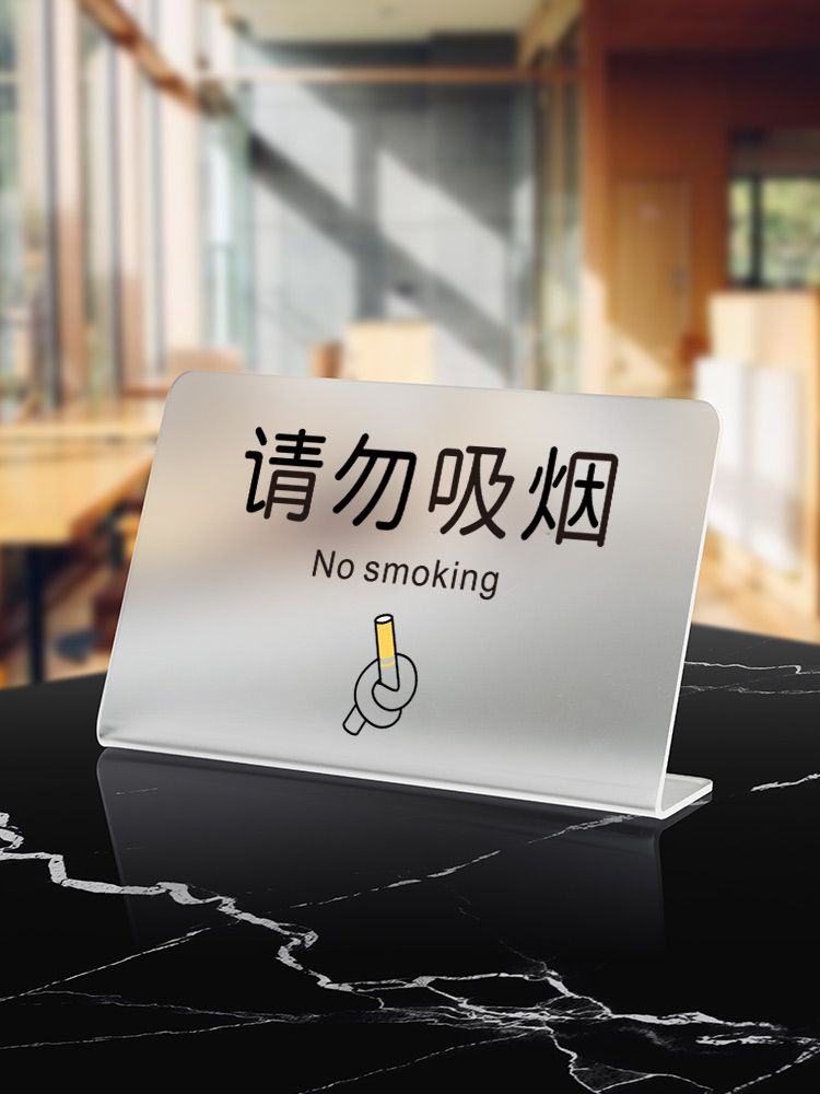 壁炉装饰新潮流：碳仿真火焰裸碳式电视背景墙，定制你的专属温馨