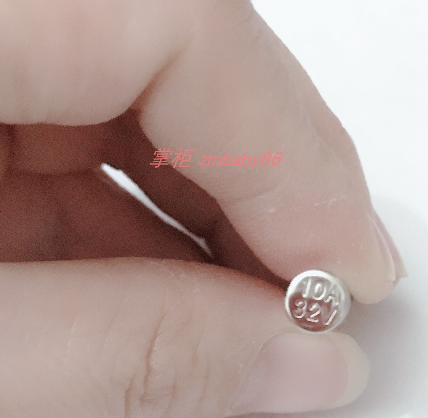 车迷必备！32V全系列保险丝，安全驾驶新保障