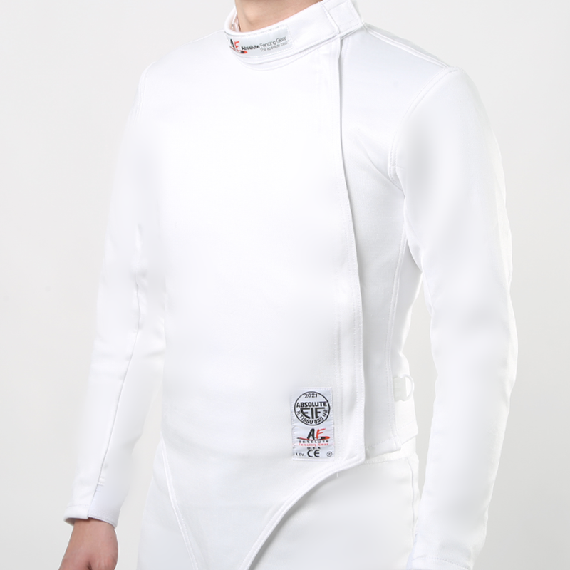 国际剑联认证FIE800NUltra女款超薄冰丝击剑服：奥运级防护，优雅与速度的完美结合！