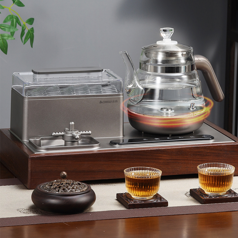 茶饮品牌VI设计：如何让一杯茶成为视觉盛宴？
