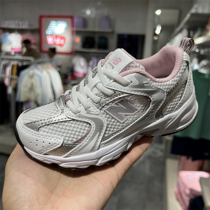 NewBalance：运动鞋界的“隐形冠军”