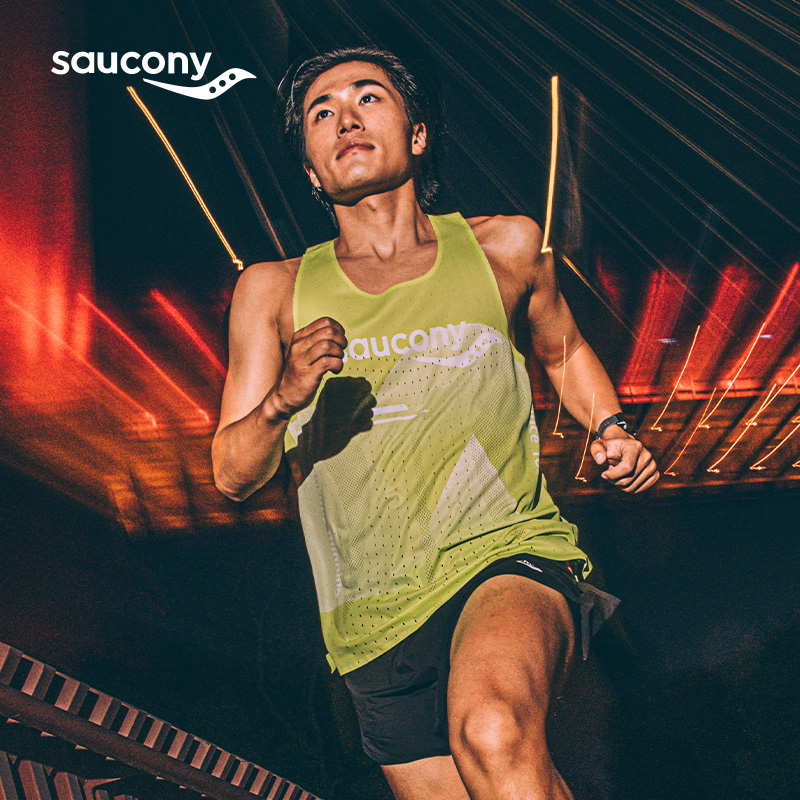 Saucony索康尼马拉松背心：跑者必备神器，轻盈透气，让汗水说拜拜‍♂️