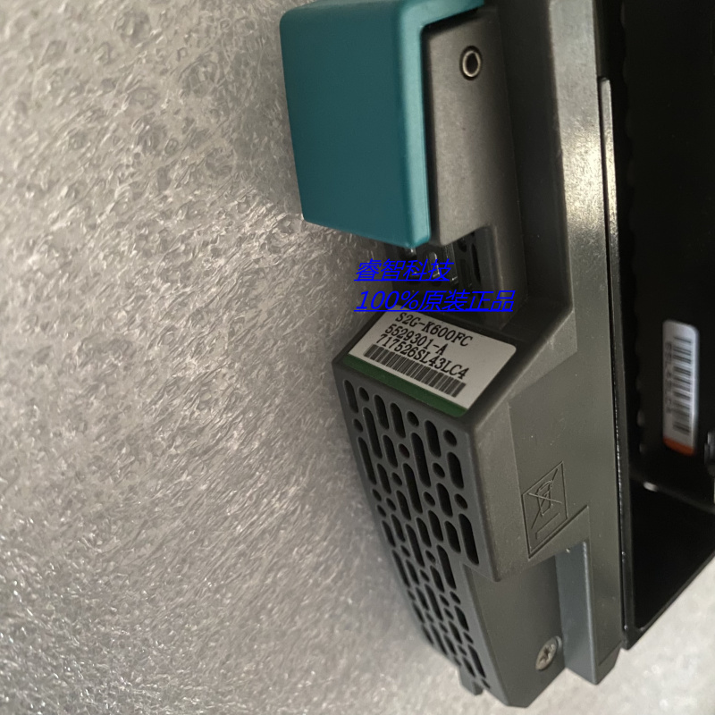HDS XP24000 5529301-A 600G 15K FC：企业级存储新标杆，速度与容量的完美融合！