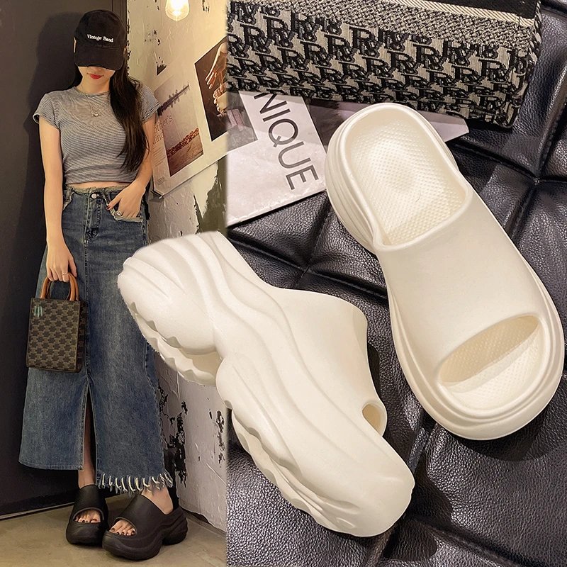 新款女士EVA厚底休闲拖鞋：小个子女生的增高神器，夏季必备百搭凉鞋！