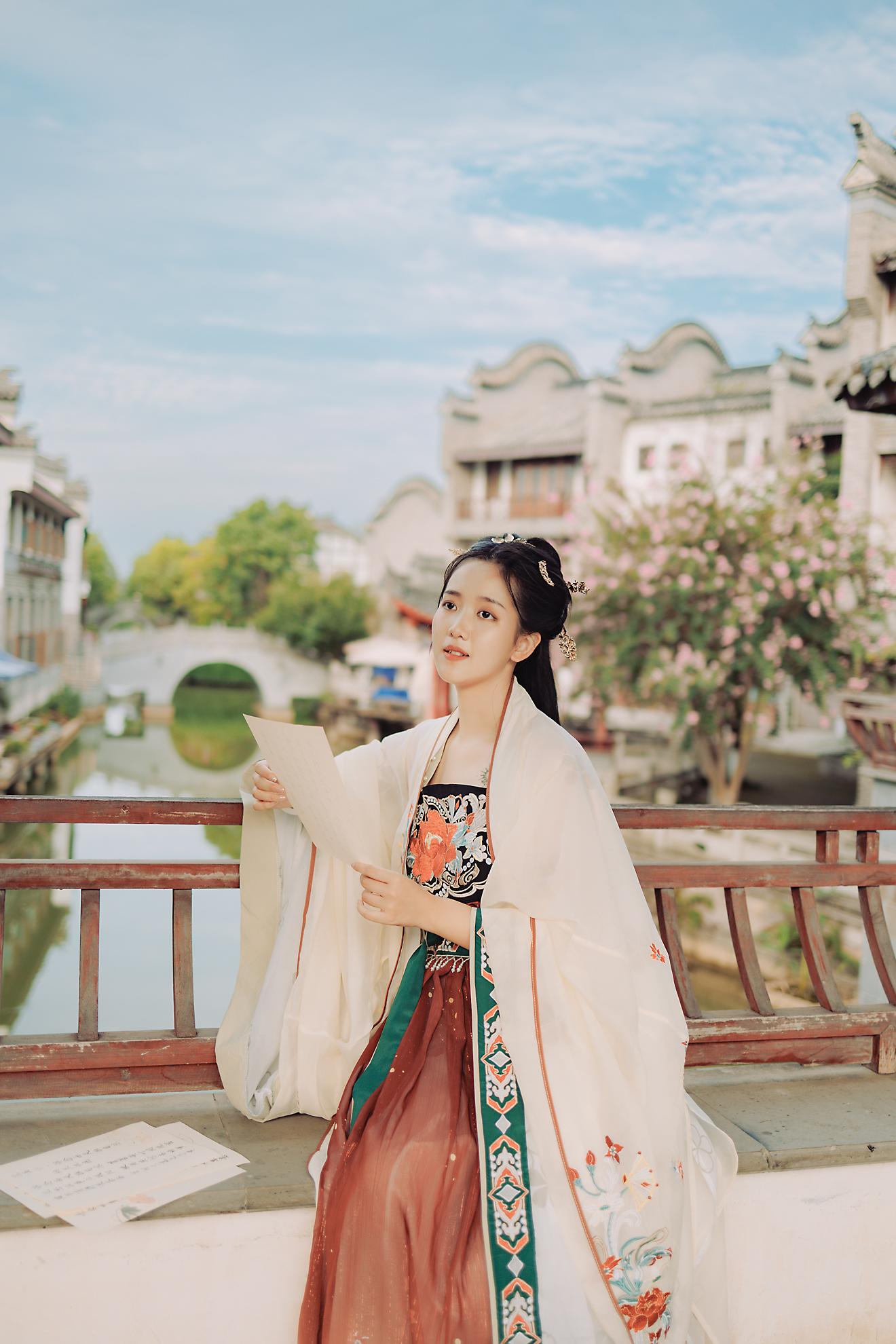 北京跟拍拍照故宫旅拍约拍领证古装写真陪拍婚礼会议毕业照生日｜超全攻略+真实体验分享！
