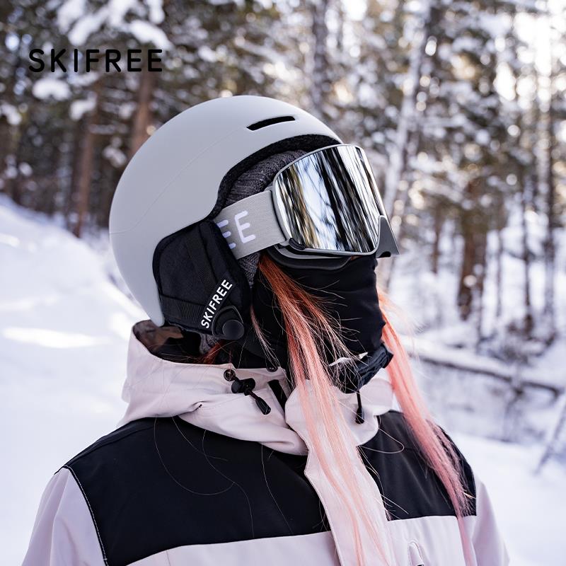 滑雪头盔必备神器！单双板滑雪装备男女款雪盔套装，超轻防护新体验！❄️Helmet Alert!