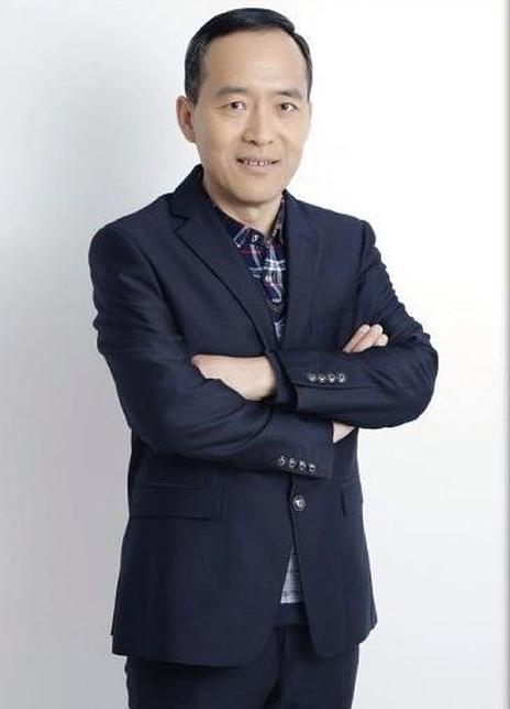 何本军