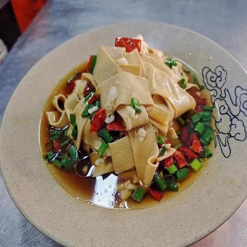 八公山泉千张干：带你走进安徽淮南的美食奇迹