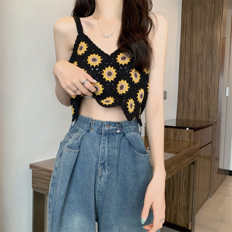 夏日清凉必备！东南亚针织小吊带背心，甜美糖果色系，轻松驾驭内外兼修