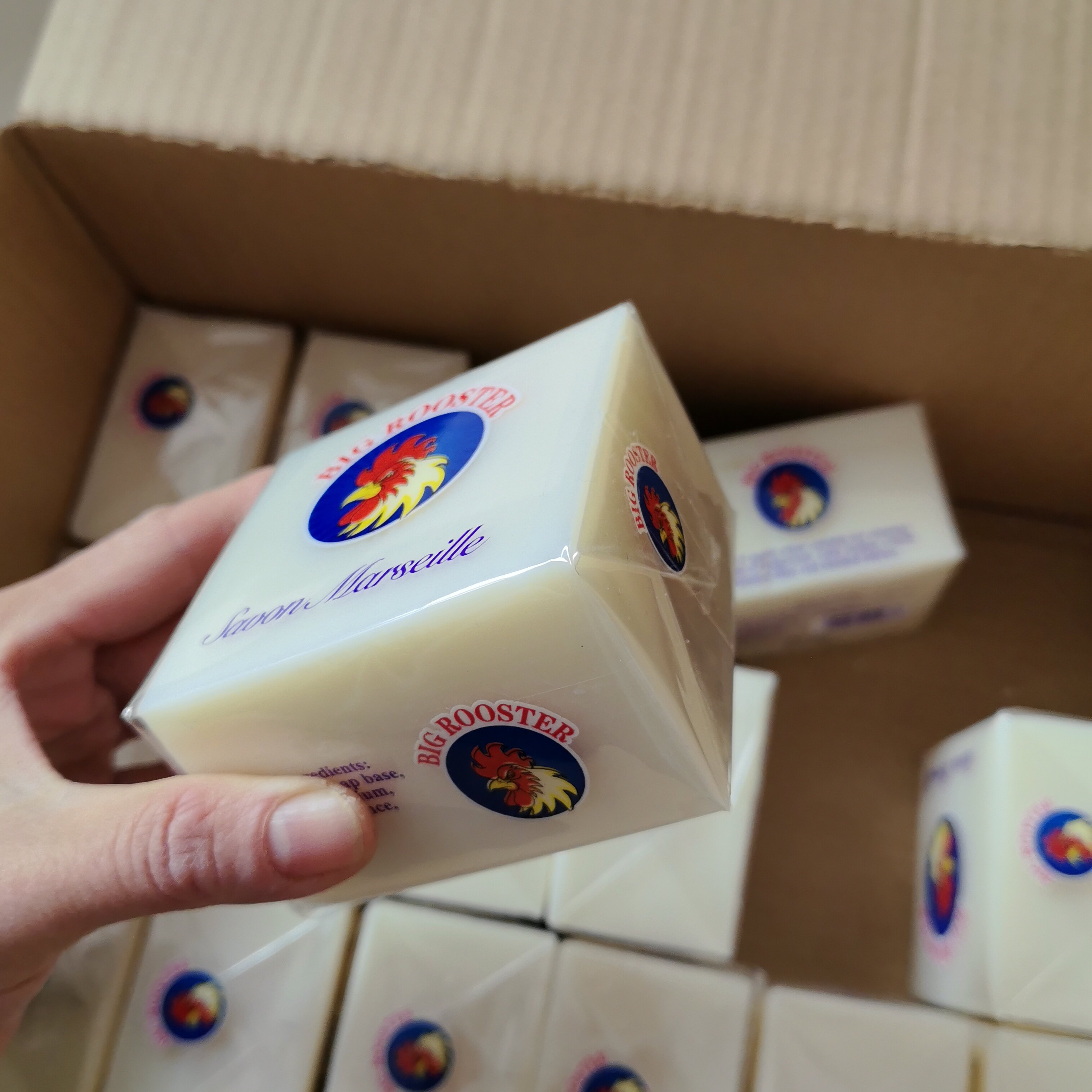 大公鸡皂真的适合家庭使用吗？如何选购适合全家的洗衣皂？