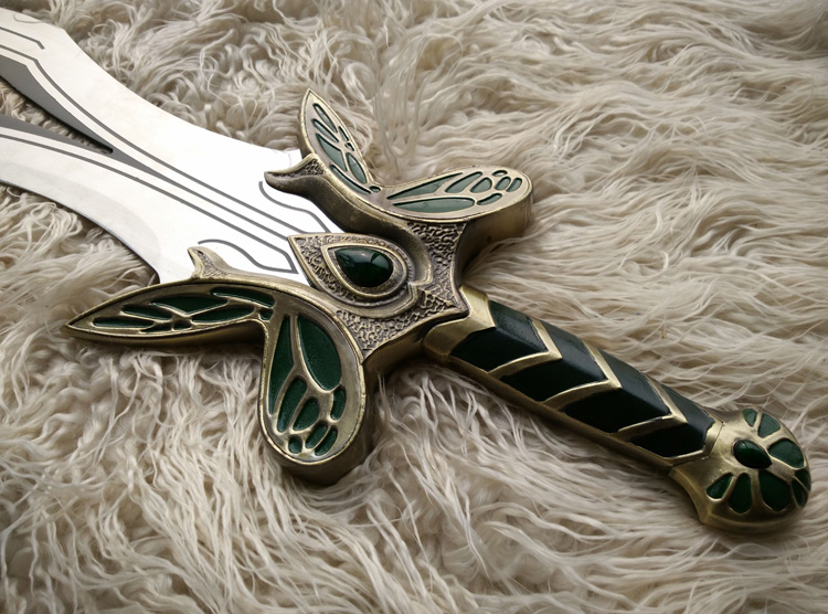 刀塔2全金属蝴蝶剑手模型，70CM大蝴蝶，游戏迷必备收藏品！✨