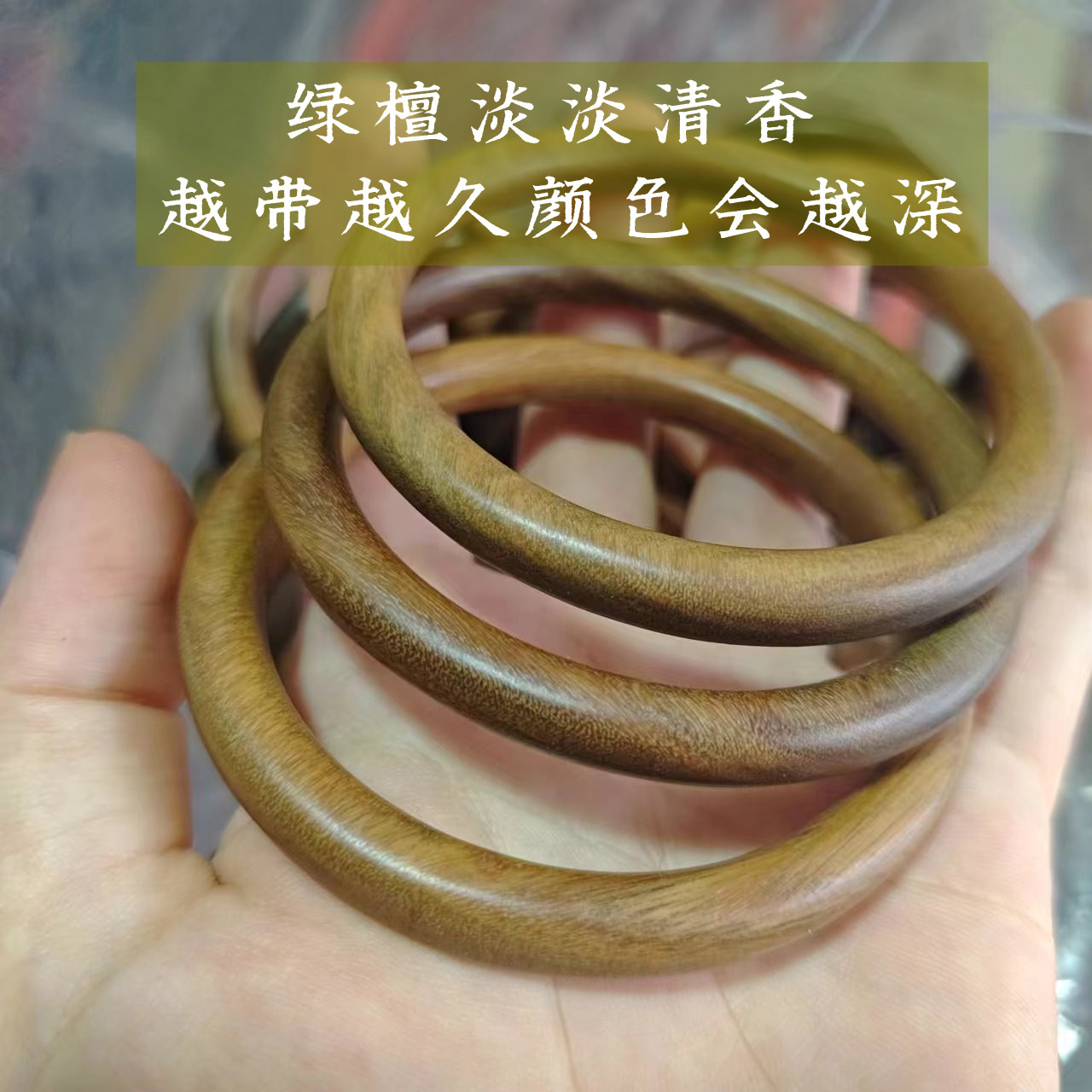铂金璀璨，钻石闪耀：Pt950铂金手镯，贵妃镯的星辰之美