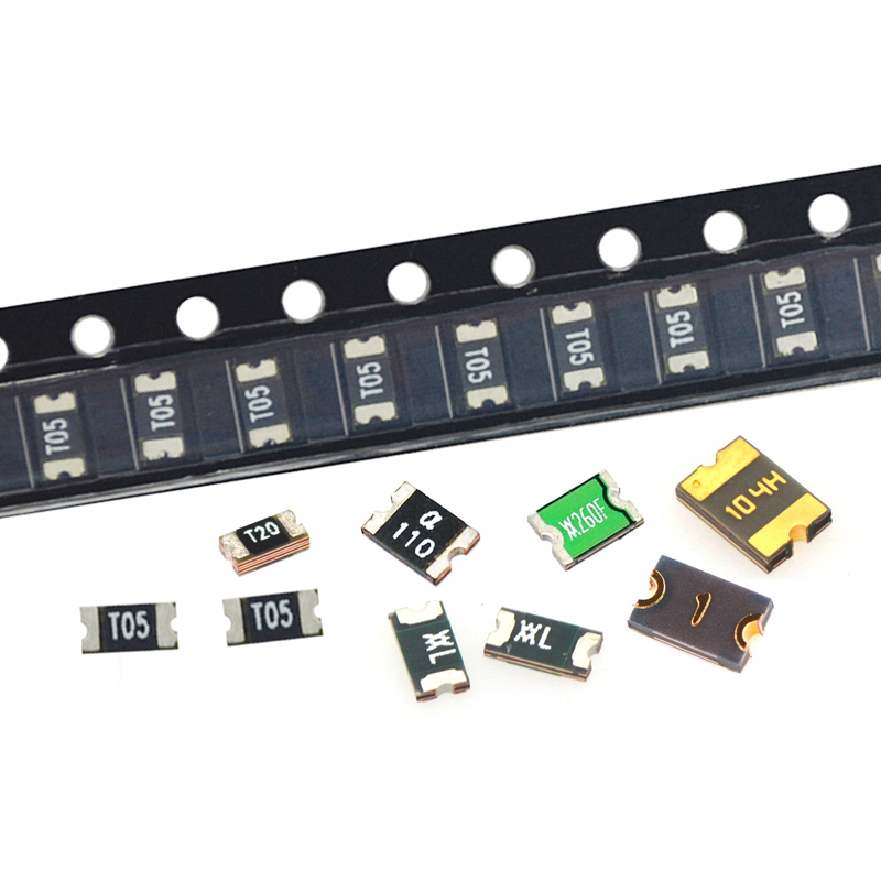 1812 2.6A 2600mA 12V 贴片自恢复保险丝 SMD1812-260：电子元器件中的守护神！