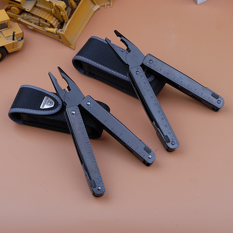 115MM瑞士军刀工具万用钳3.0323.L 3.0327 3.0338 3.0339 .3N.3CN 真香预警！这把钳子让我彻底爱上户外生活