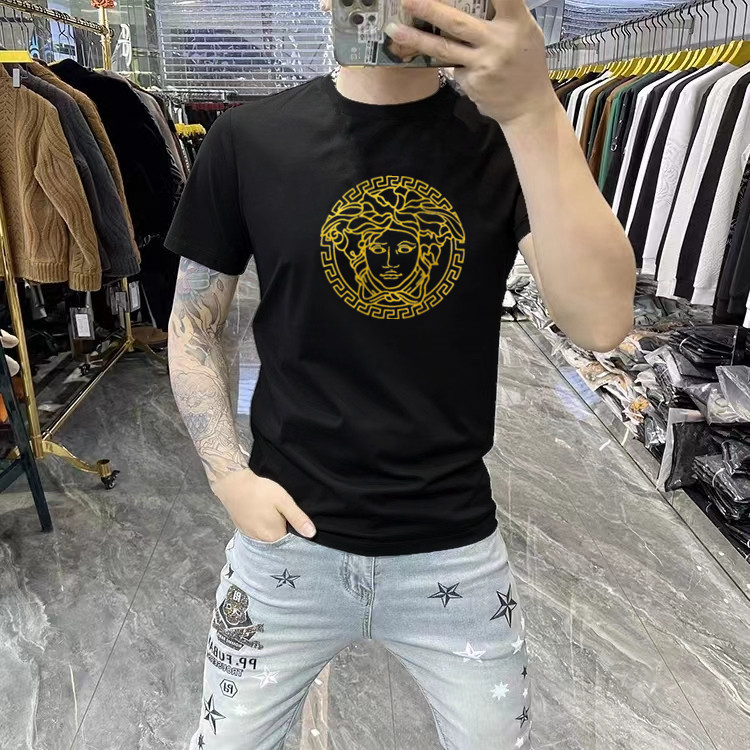 范思哲十大最火T恤，让你秒变街头焦点，绝绝子！