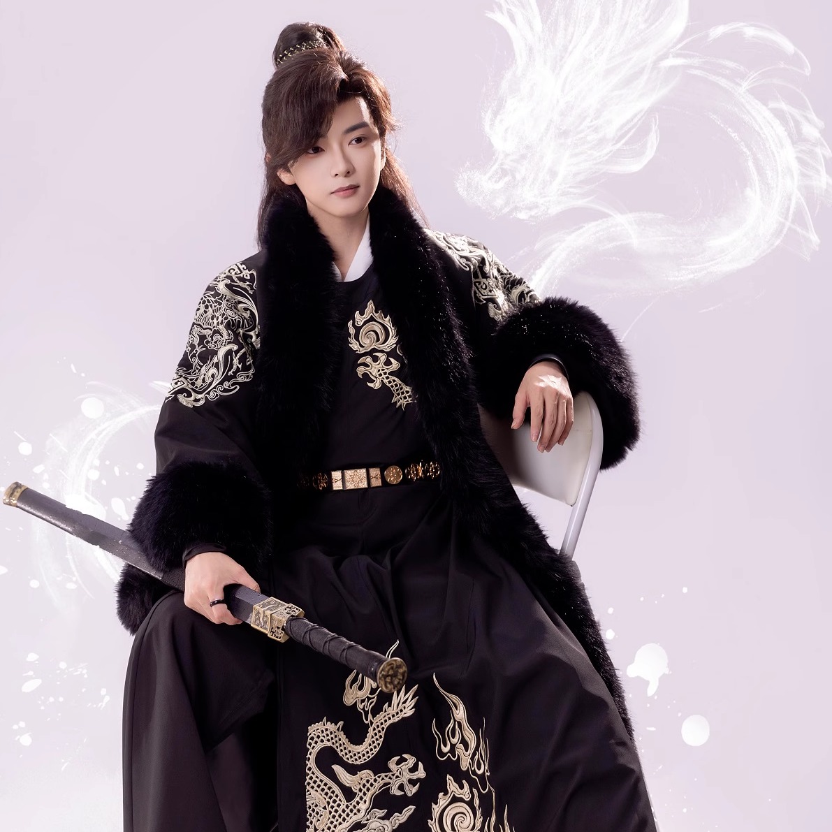 新款原创汉服中国风披风：复古大斗篷珠绣百搭宽松外套，穿越时空的美！