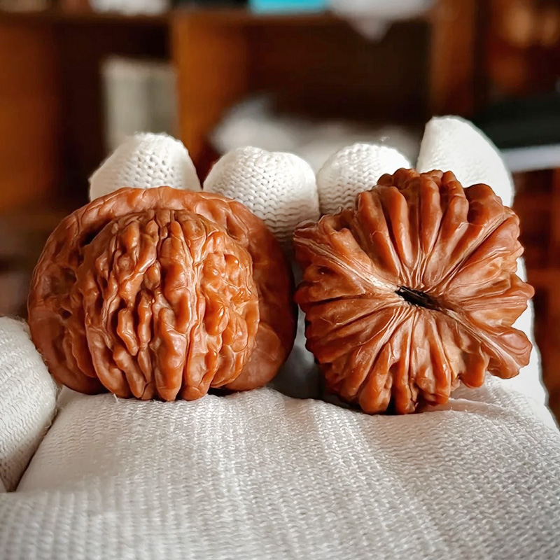精品文玩麻核桃狮子头：掌中宝物，收藏级文玩新宠！