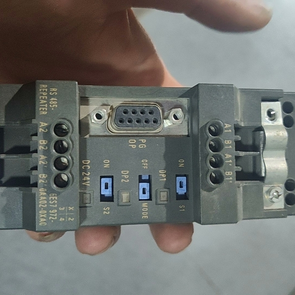 西门子DP信号中继器：工业自动化必备神器，现货直拍不容错过！⚡