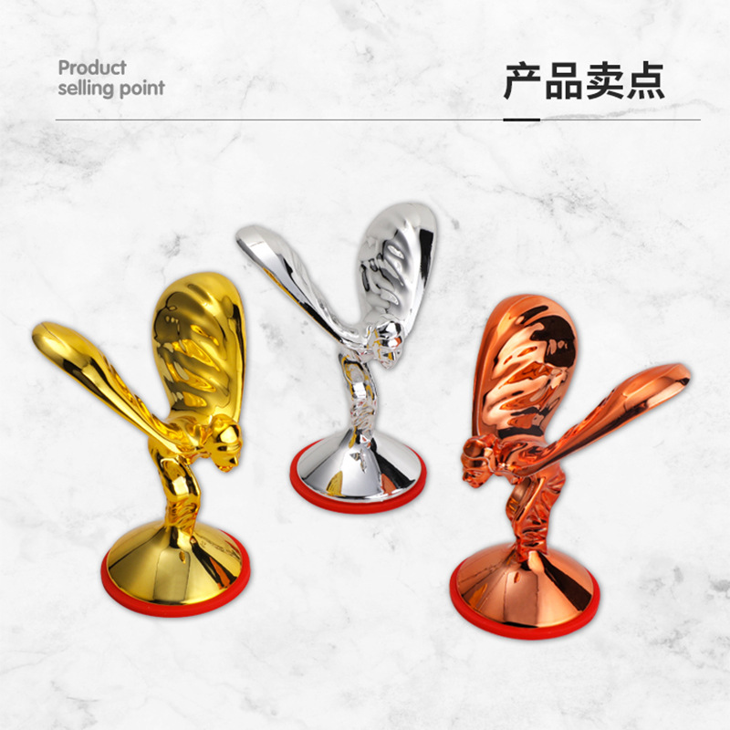 劳斯莱斯：普通人也能拥有的奢华体验，绝绝子！
