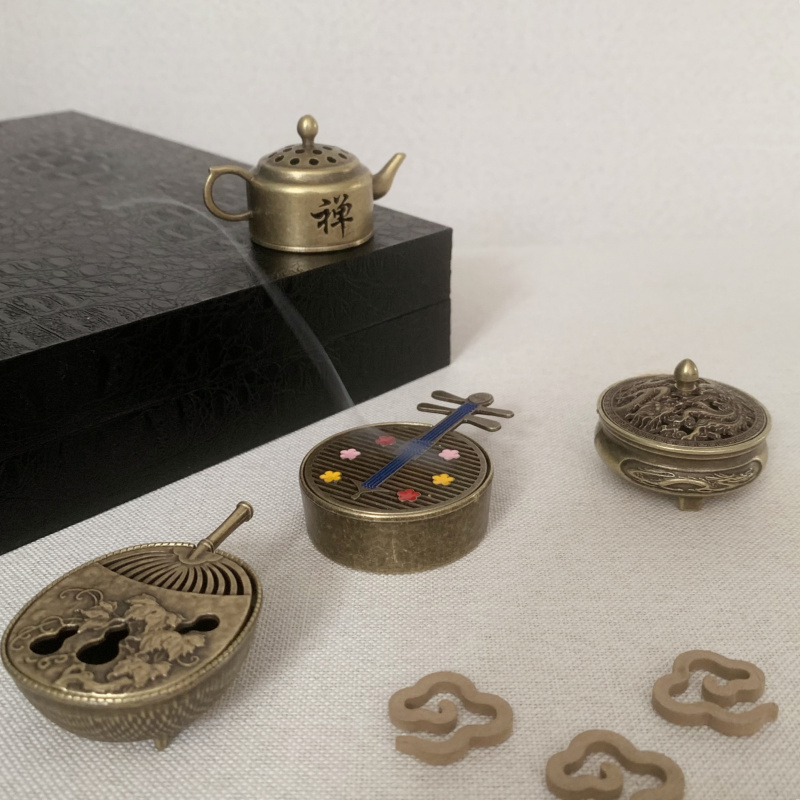 合金狼头双管玩具弩：解锁你的童年记忆，打造桌面艺术品！