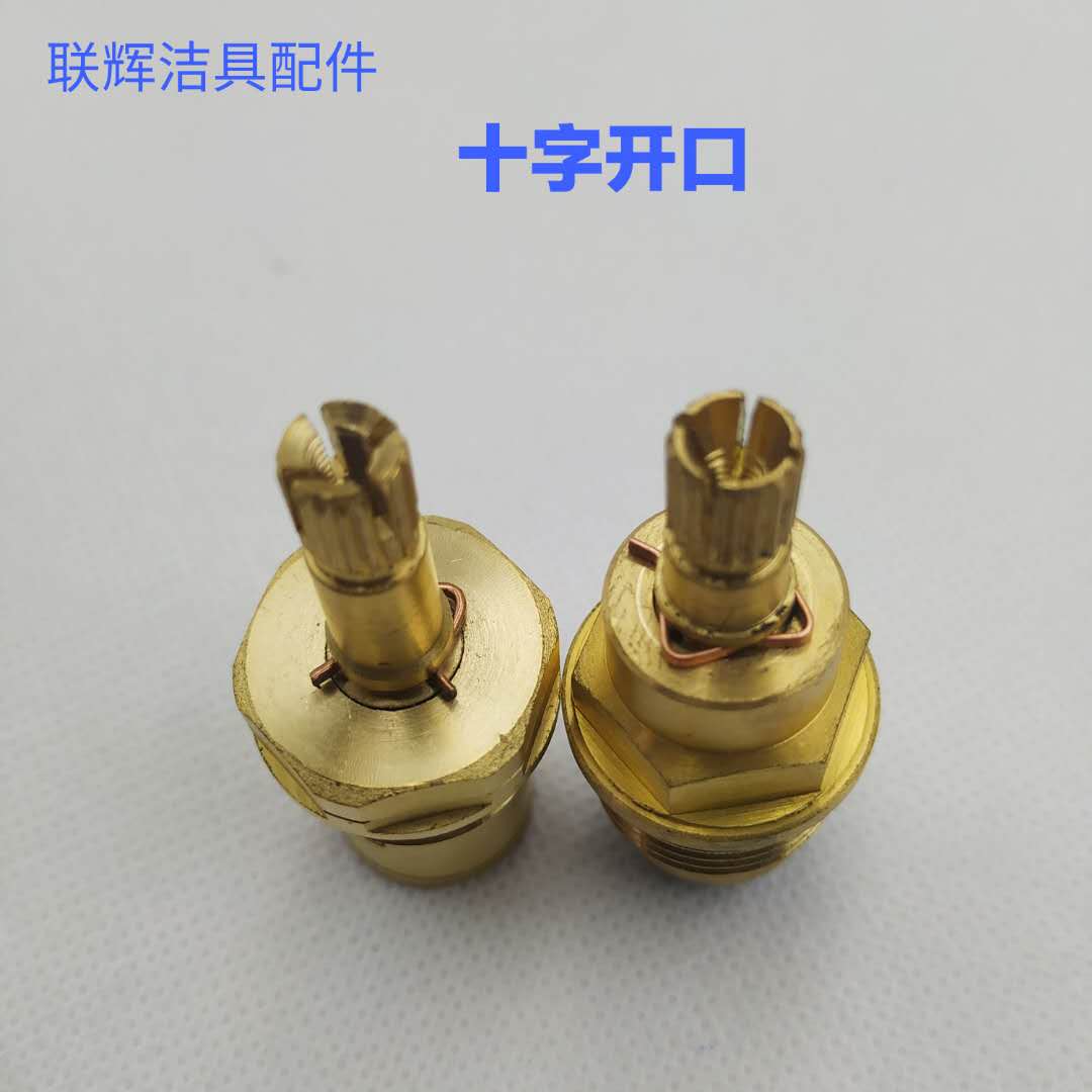 美标适老浴缸：给家中长辈的温暖呵护，安全又舒适的洗澡体验！