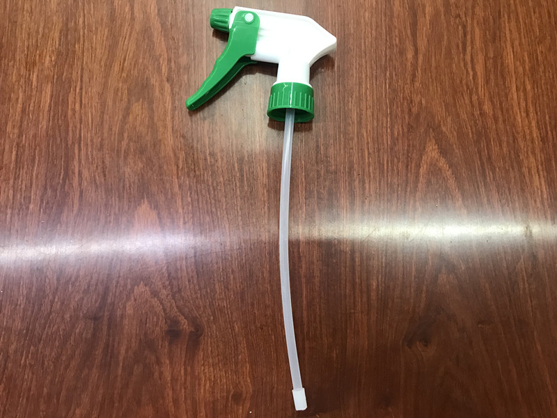 比乐美塑料小喷壶：手压式浇花神器，保洁理发店洒水壶新选择！