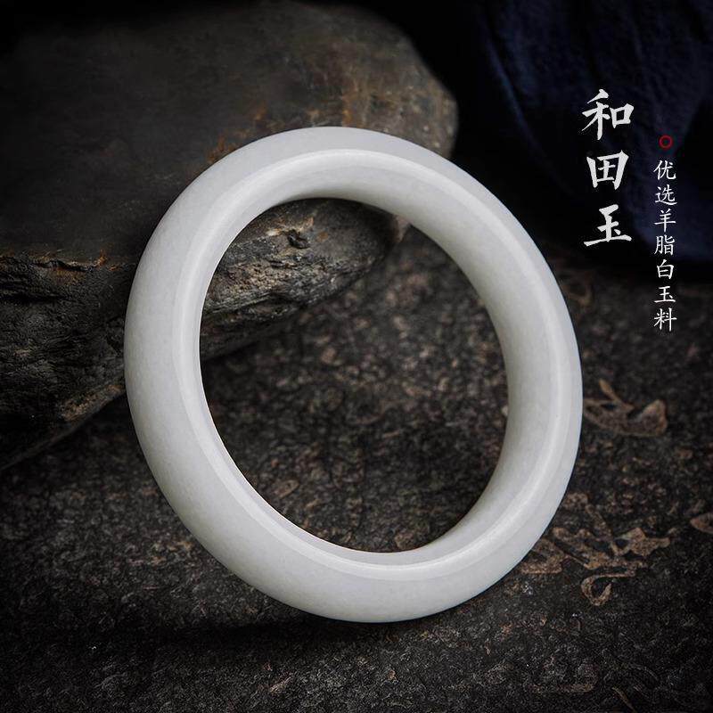 阿富汗白玉手镯怎么挑选？有什么推荐的吗？