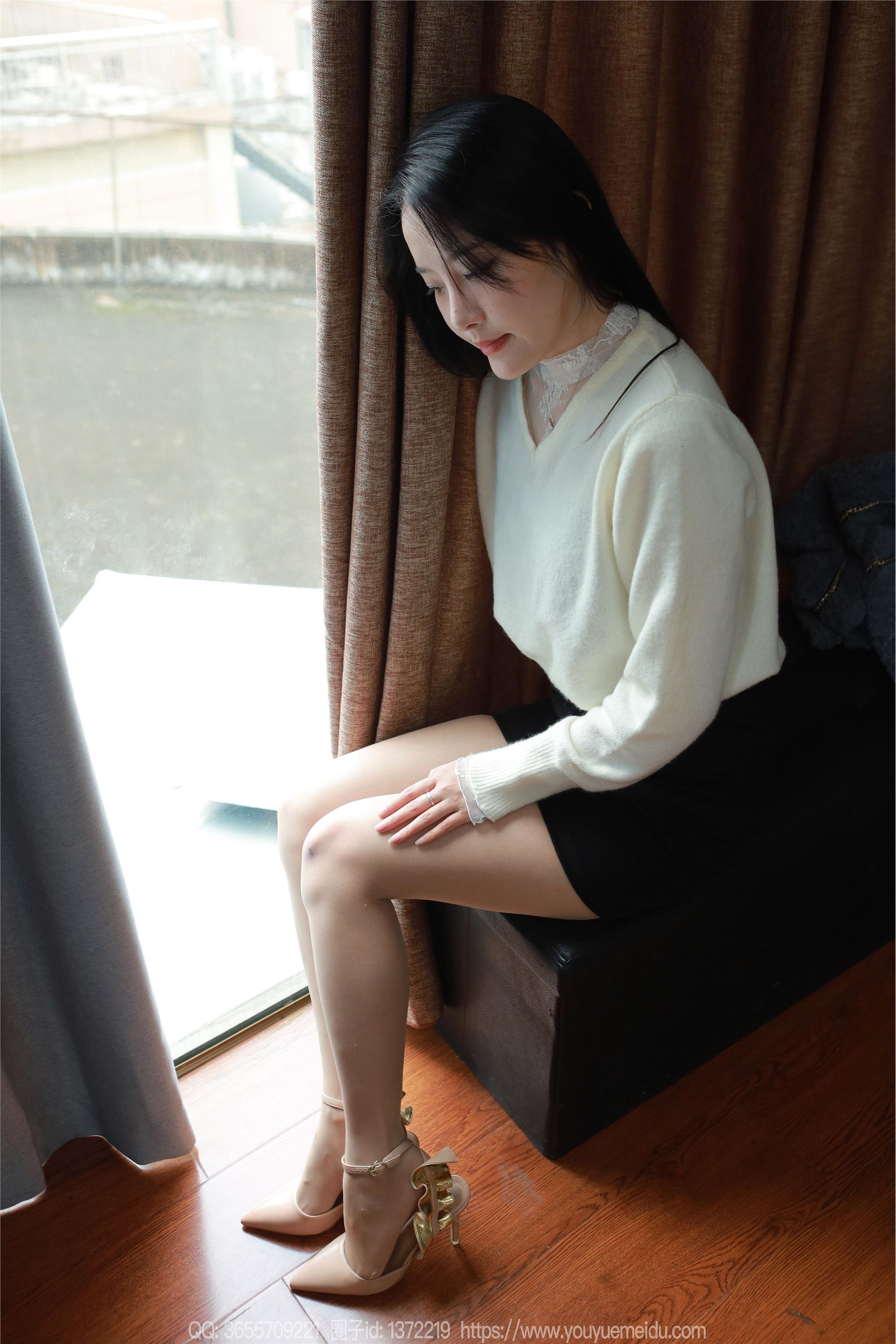 图片[31]-IESS异思趣向 2025.03.03 丝享家 1991 婉萍《酒杯美腿》[89P]-六色网
