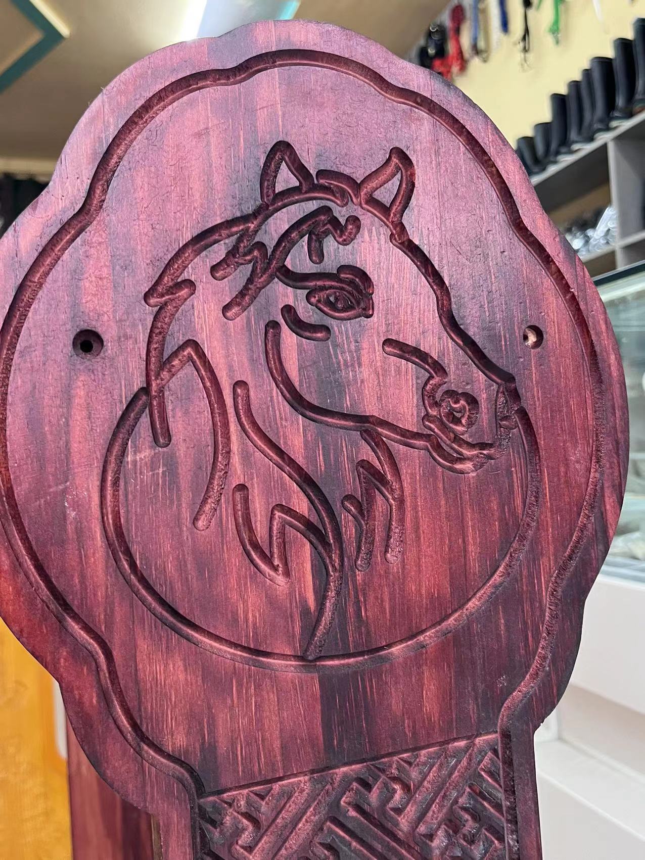 新款马鞍架：精骑马术必备神器，马具精选手册，打造骑士梦工厂！