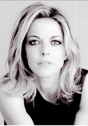 克劳迪亚&middot;杰里尼ClaudiaGerini扮演角色