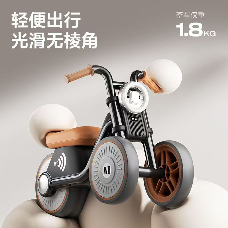 B太子哈雷儿童平衡车：宝宝的四轮学步车，开启小小骑士的梦想之旅！