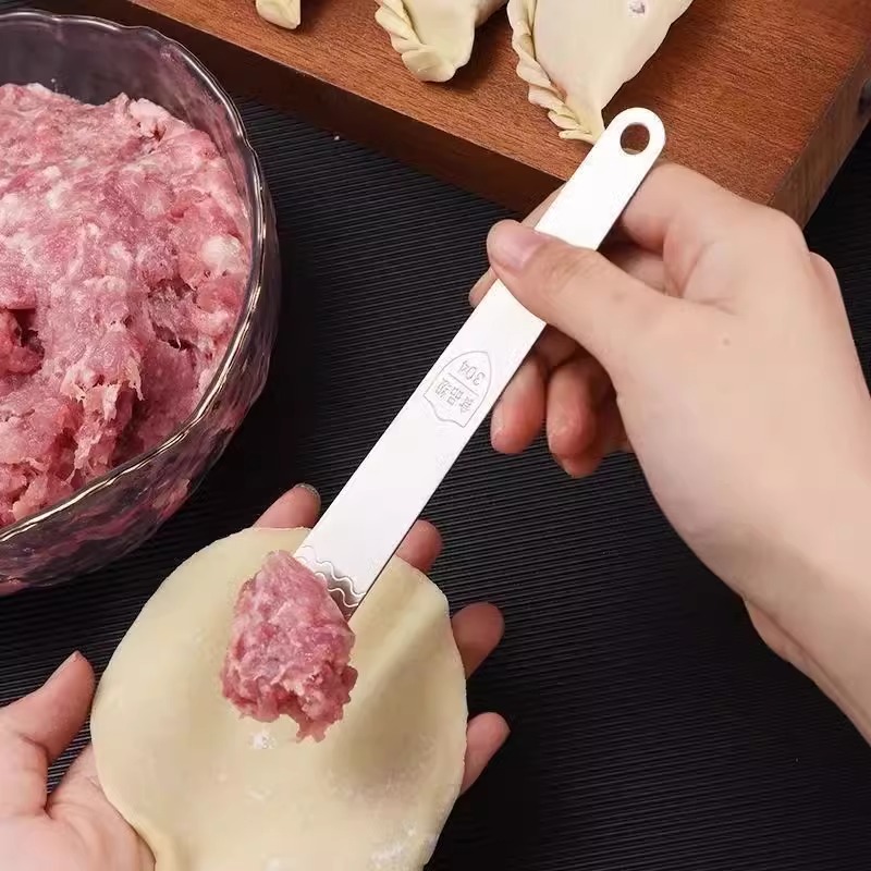 德国304压菜水神器：告别繁琐，轻松制作完美饺子馅！