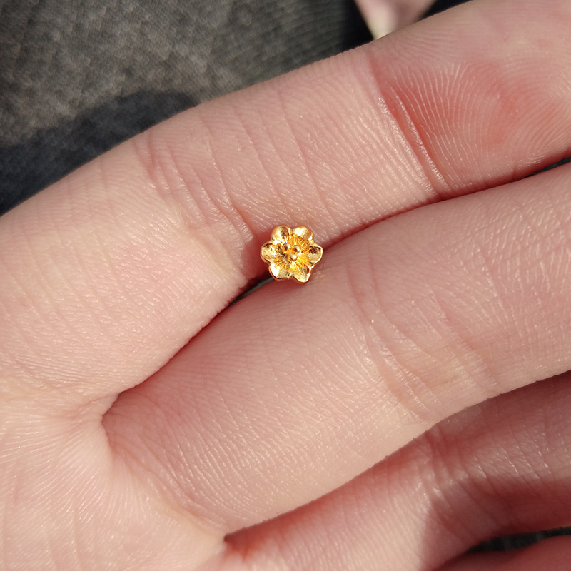 疯狂点赞！黄金价格有望继续上涨，投资界的大杀器？