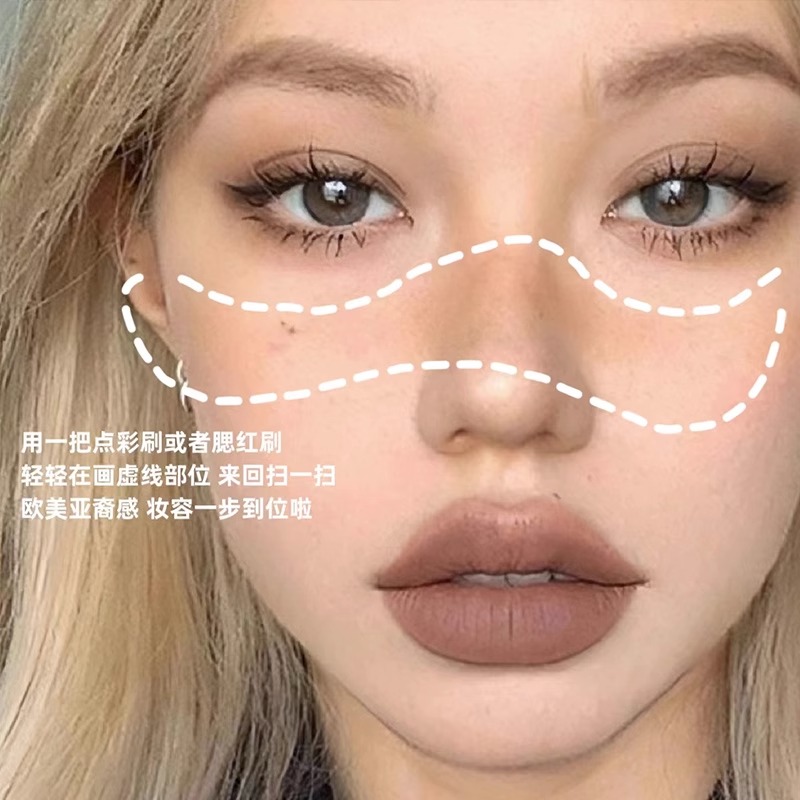 盐系亚裔感！ROTO单色腮红，如何轻松打造低饱和哑光细珠光轻欧美妆容？