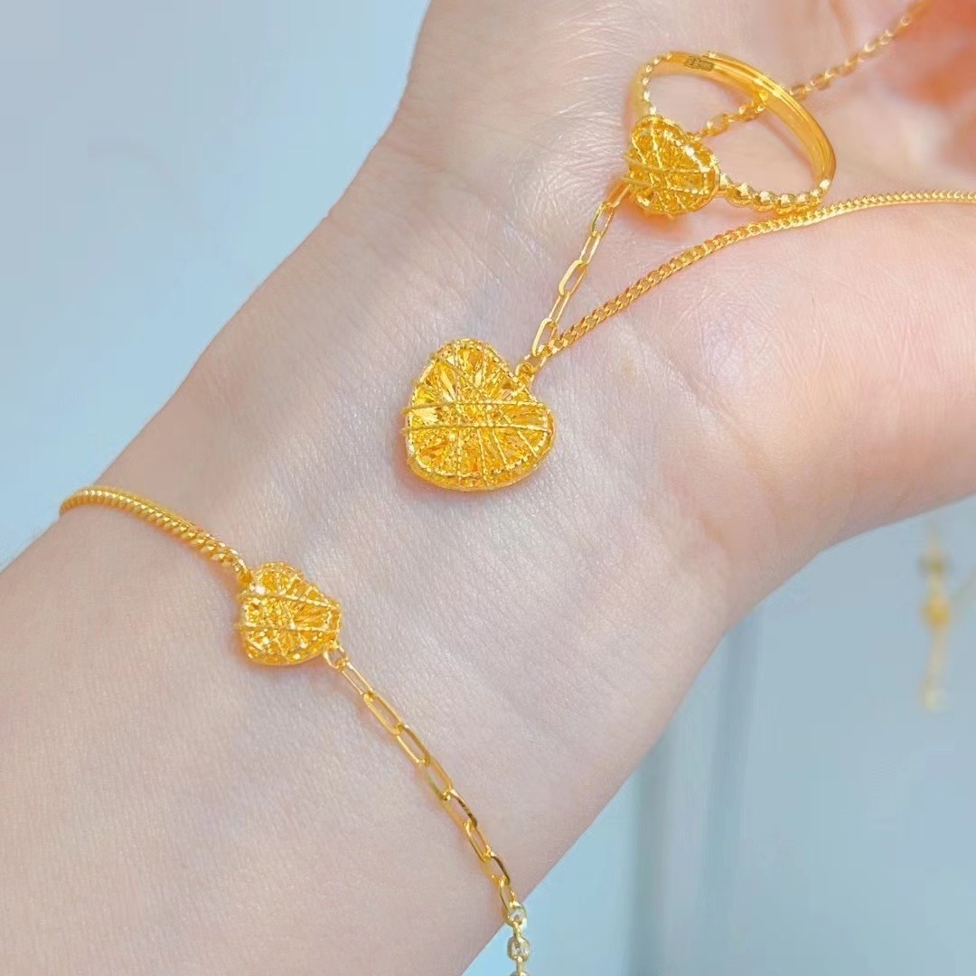 黄金公主暴富吊坠999足金！这波不冲真的亏麻了！财神爷都夸我有眼光✨
