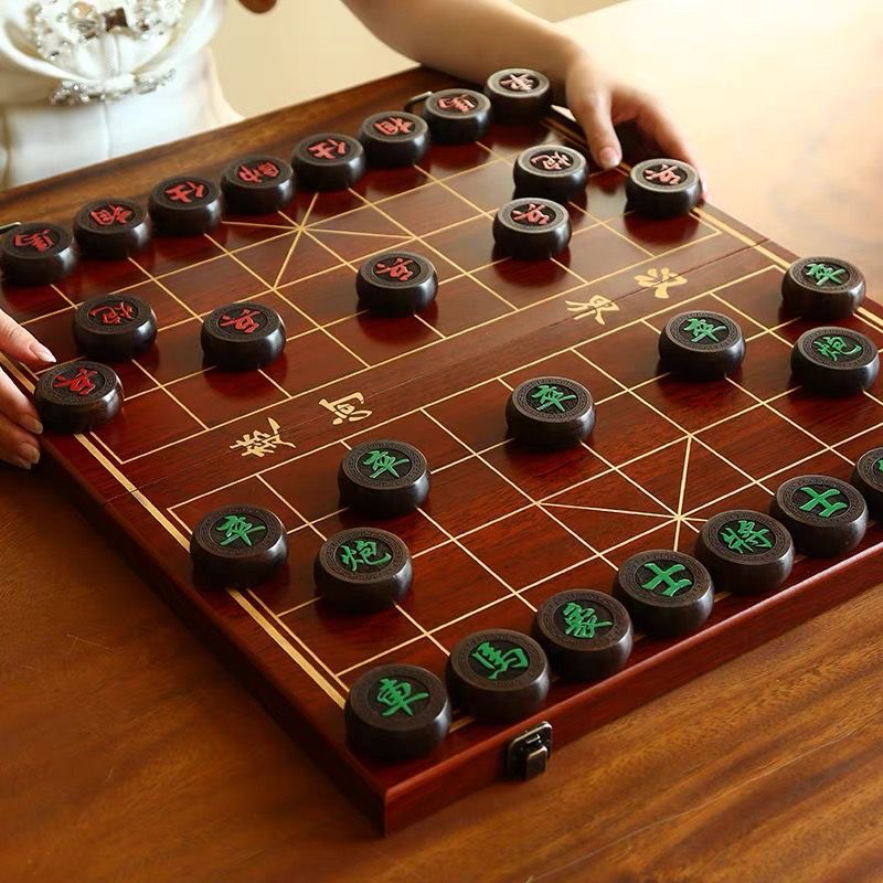 父亲节礼物首选：中国象棋实木红木成人红花梨象棋，传承经典，尽显尊贵！